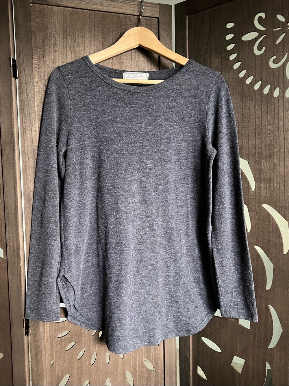 Everyday Crewneck Long Sleeve Top - Gray